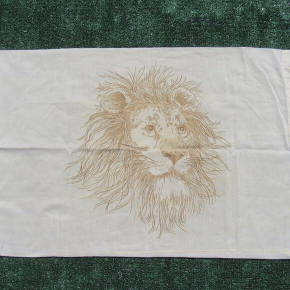 Vintage Bibb Lion Head Standard Pillowcase - Picture 2 of 5
